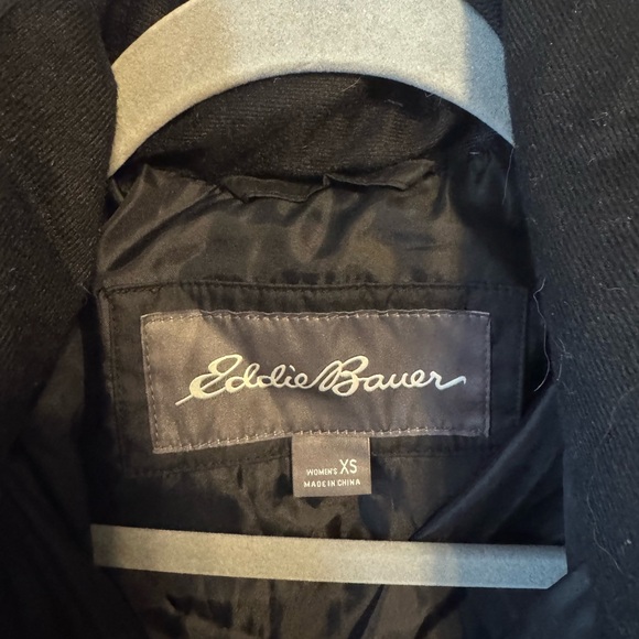 Eddie Bauer Women’s Black Puffer Jacket size X Small 80% Down Insulation - Picture 2 of 8